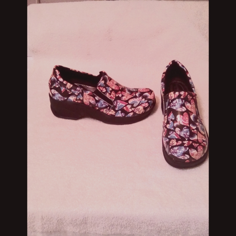 Clogs